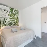 Le Canaio Upper Club Par Dodo-a-cassis * Каси